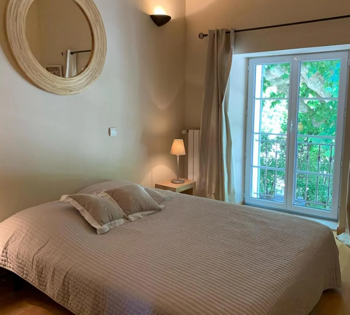 F5 House With Private Pool In Chateaurenard